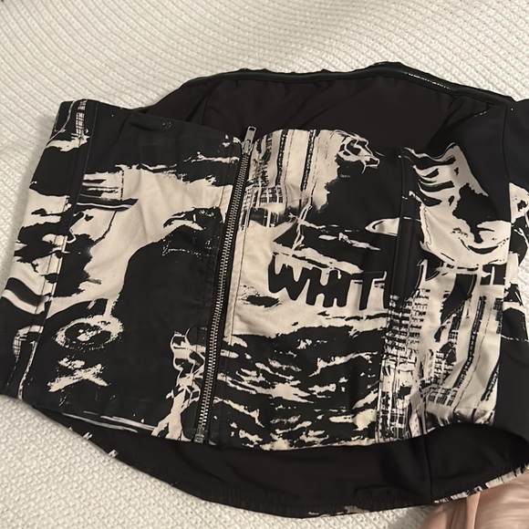 White fox corset top - Picture 2 of 3